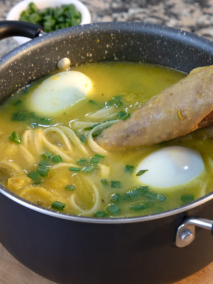 Caldo de Gallina
