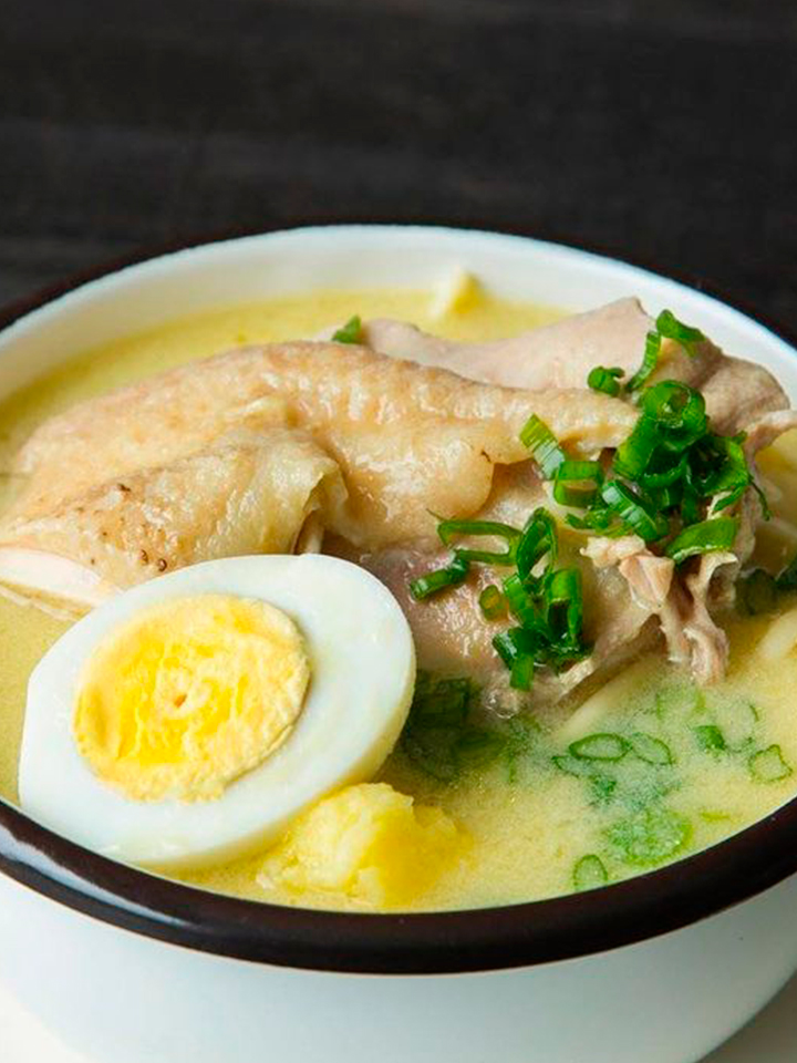 Caldo de Gallina