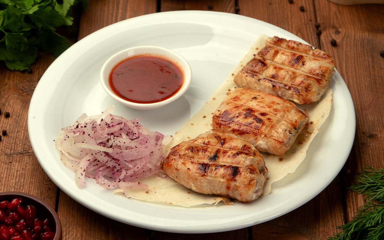 Pollo con aderezo parrillero