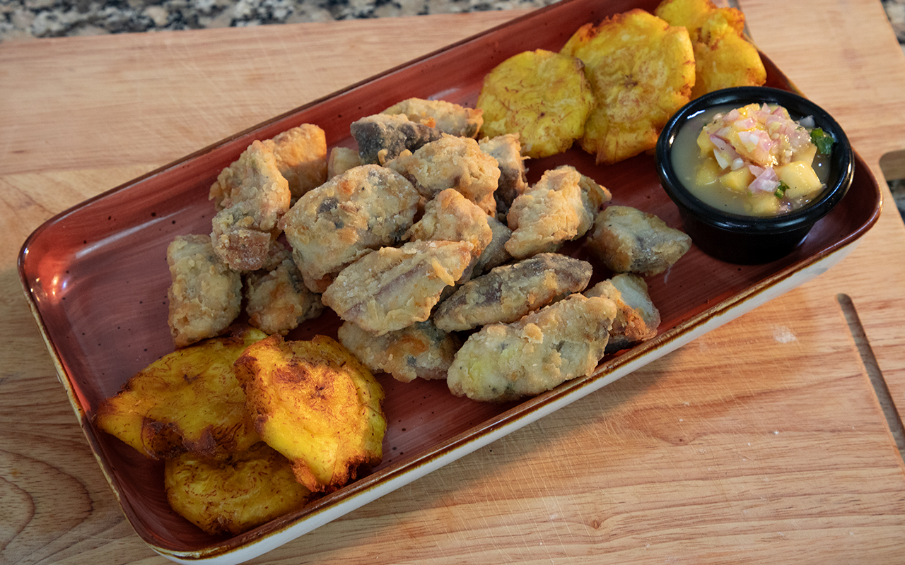 Chicharrón de paiche o doncella