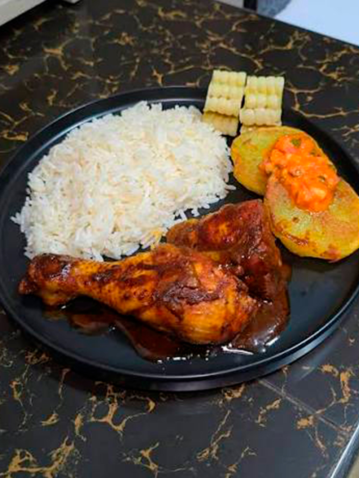 Pollo con aderezo anticuchero